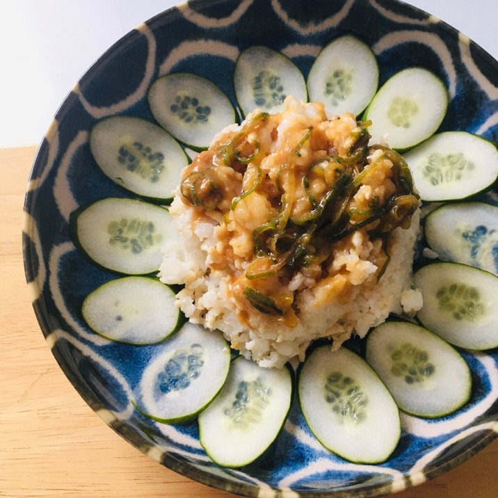 鶏ひき肉と炊飯器で♪夏におすすめカオマンガイ